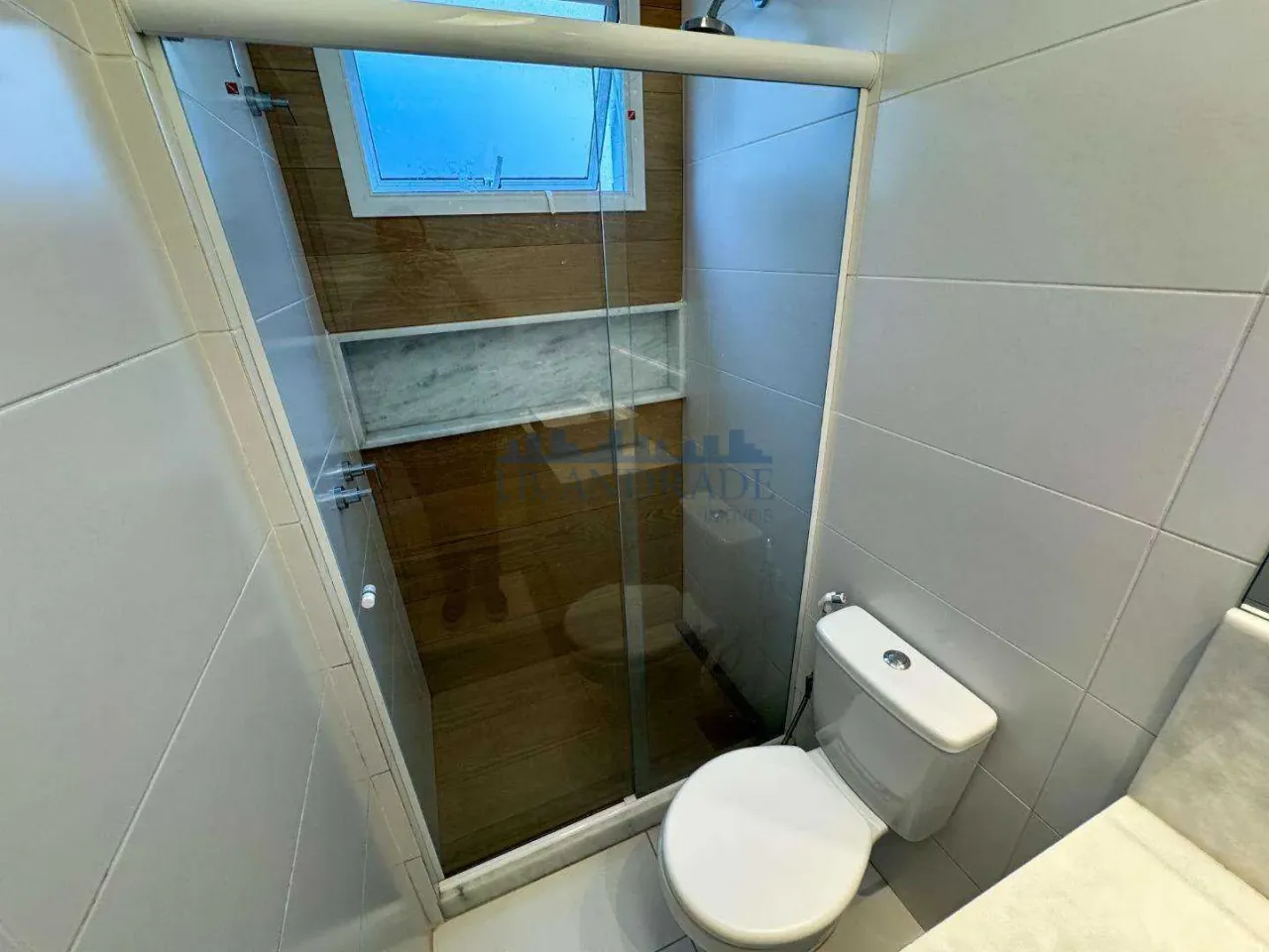 Apartment with 3 bedrooms and 2 suites, 4 bathrooms — photo 17