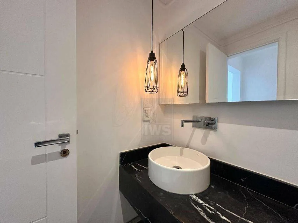 Furnished duplex penthouse with enclosed balcony — photo 35