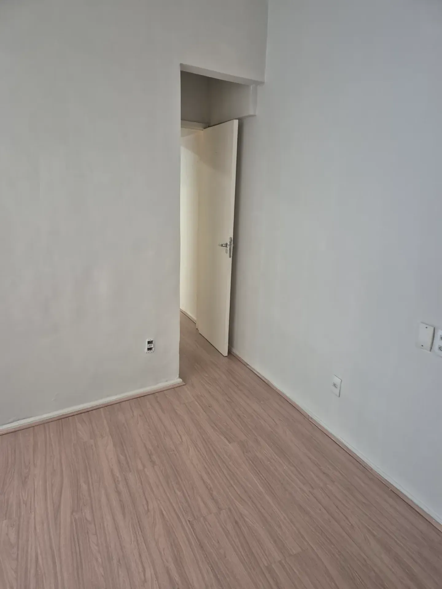 Apartamento com piso de madeira ou laminado, Copacabana — photo 12
