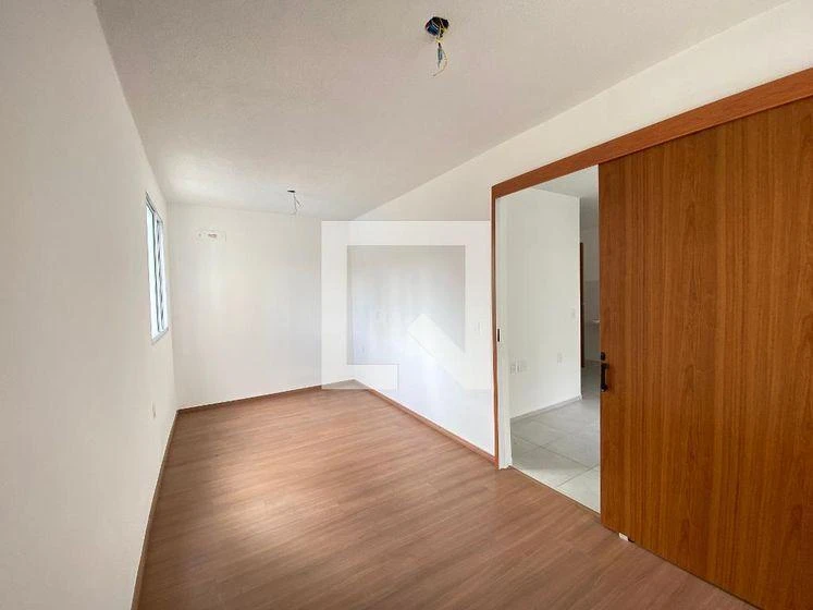 One-bedroom apartment in a building with a pool — photo 12