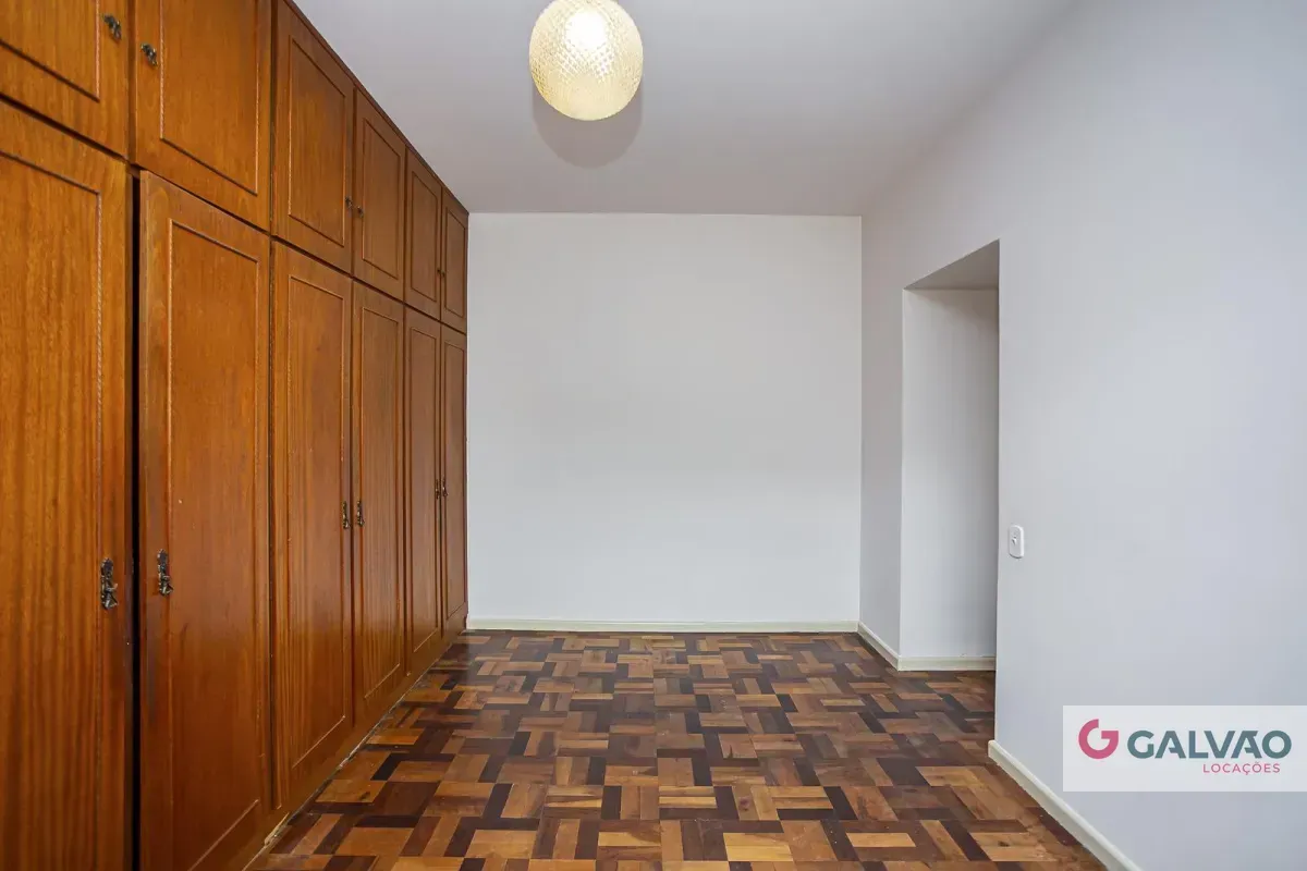Unfurnished 3-bedroom apartment with 1 bathroom and no parking — photo 22