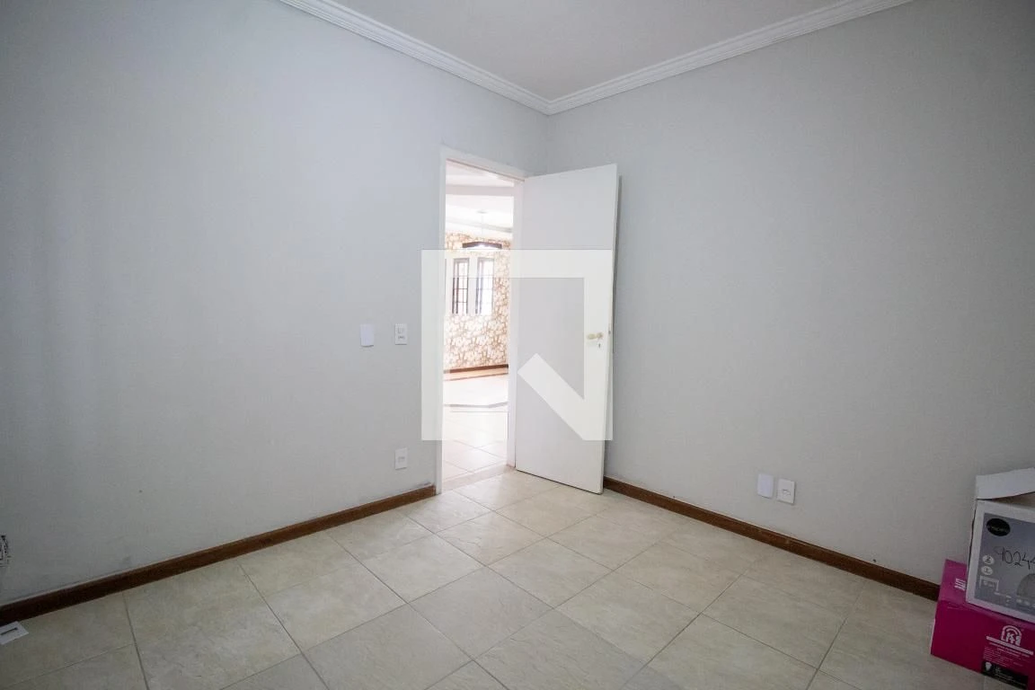 4-bedroom house with a private pool in Rio de Janeiro — photo 31
