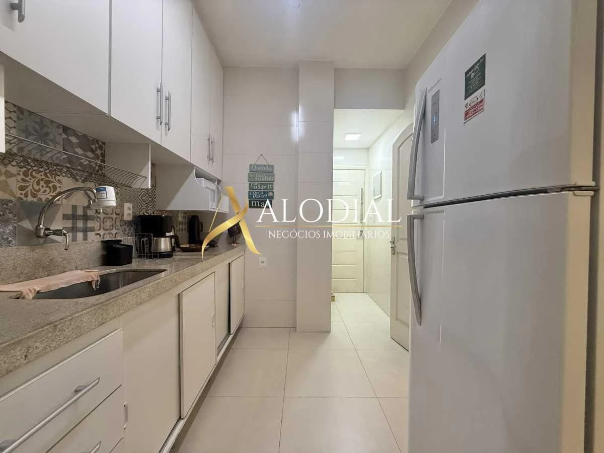 Furnished 3-bedroom apartment with 77 m² and a suite — photo 8