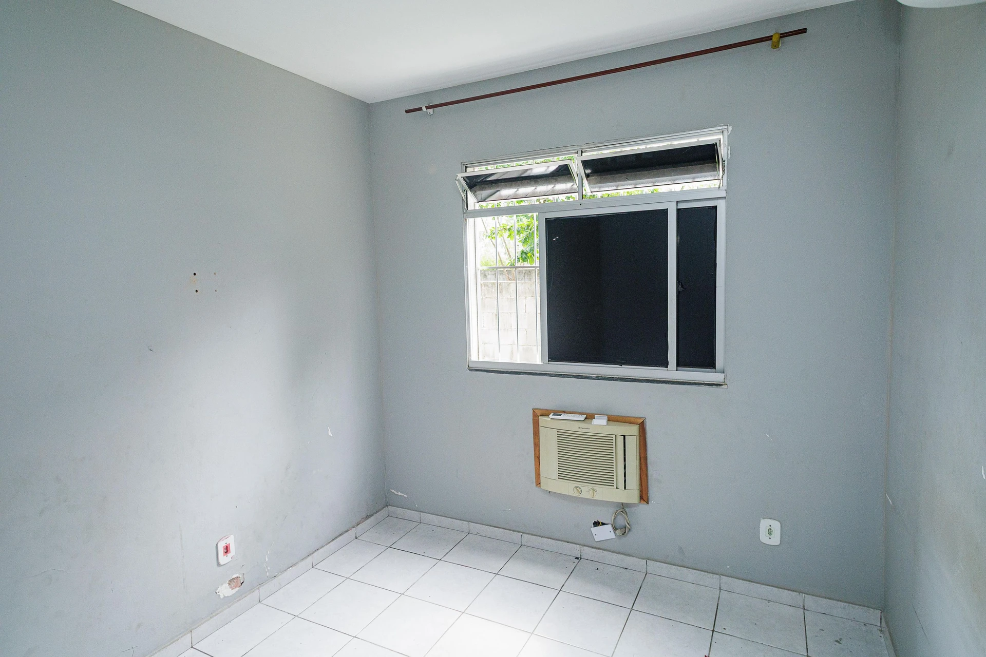 Unfurnished 2-bedroom apartment with 1 bathroom — photo 16