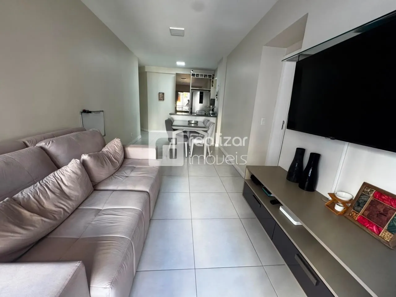 Furnished home with 3 bedrooms, 1 en-suite and 2 parking spaces — photo 30