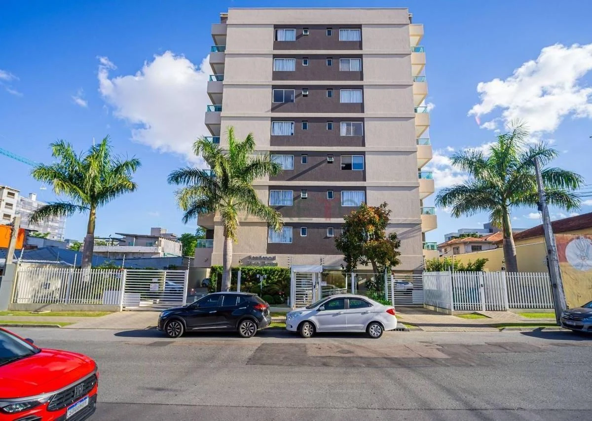 Furnished apartment, 32 m², with a glass-enclosed balcony — photo 32