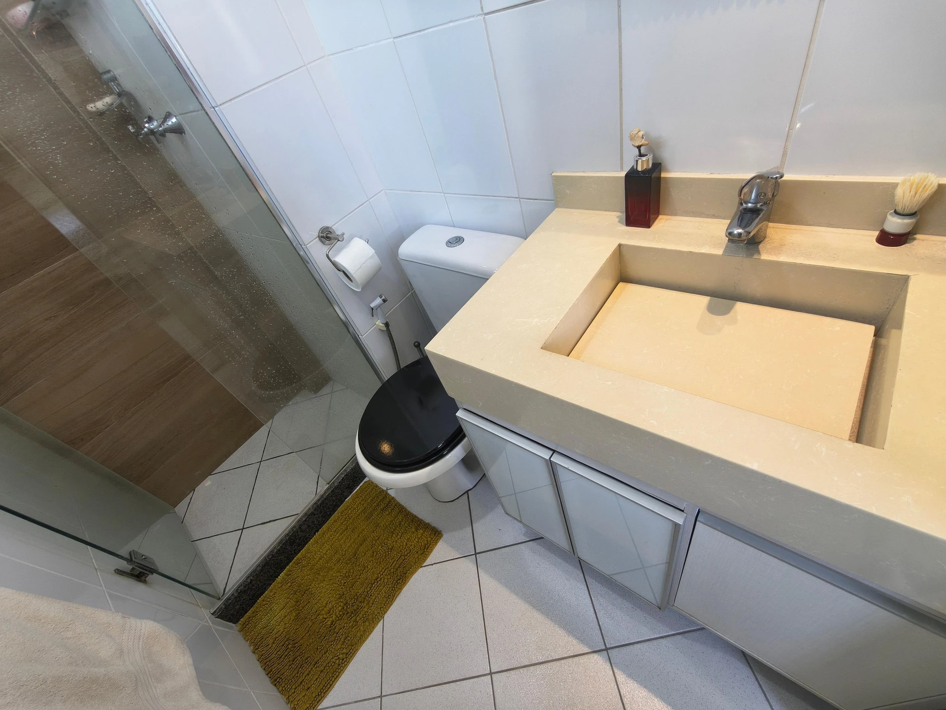 3-bedroom apartment in a building with a sauna — photo 36