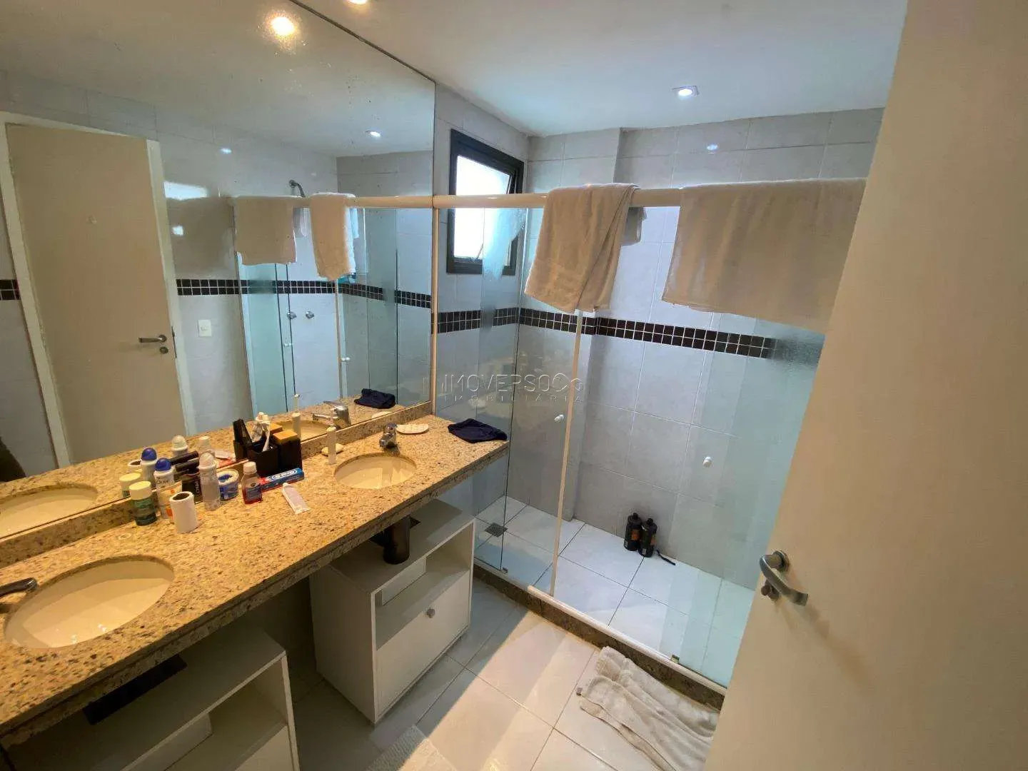 Apartment with 5 bedrooms and 5 bathrooms plus balcony — photo 16
