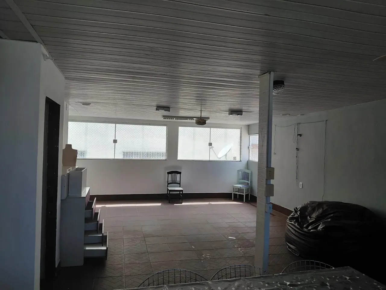 130 m² house with a home office and a mountain view