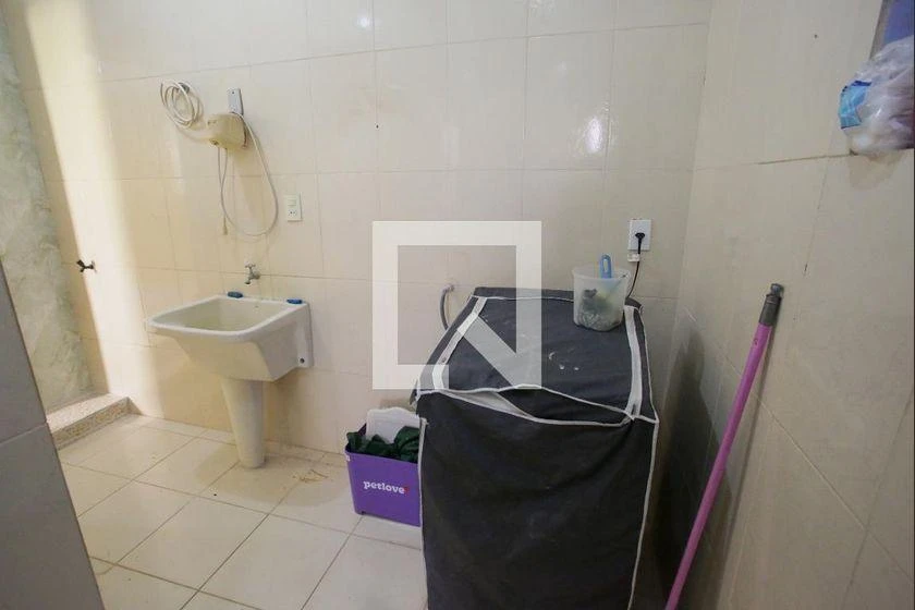 Furnished house with 3 bedrooms and a gas stove kitchen — photo 35