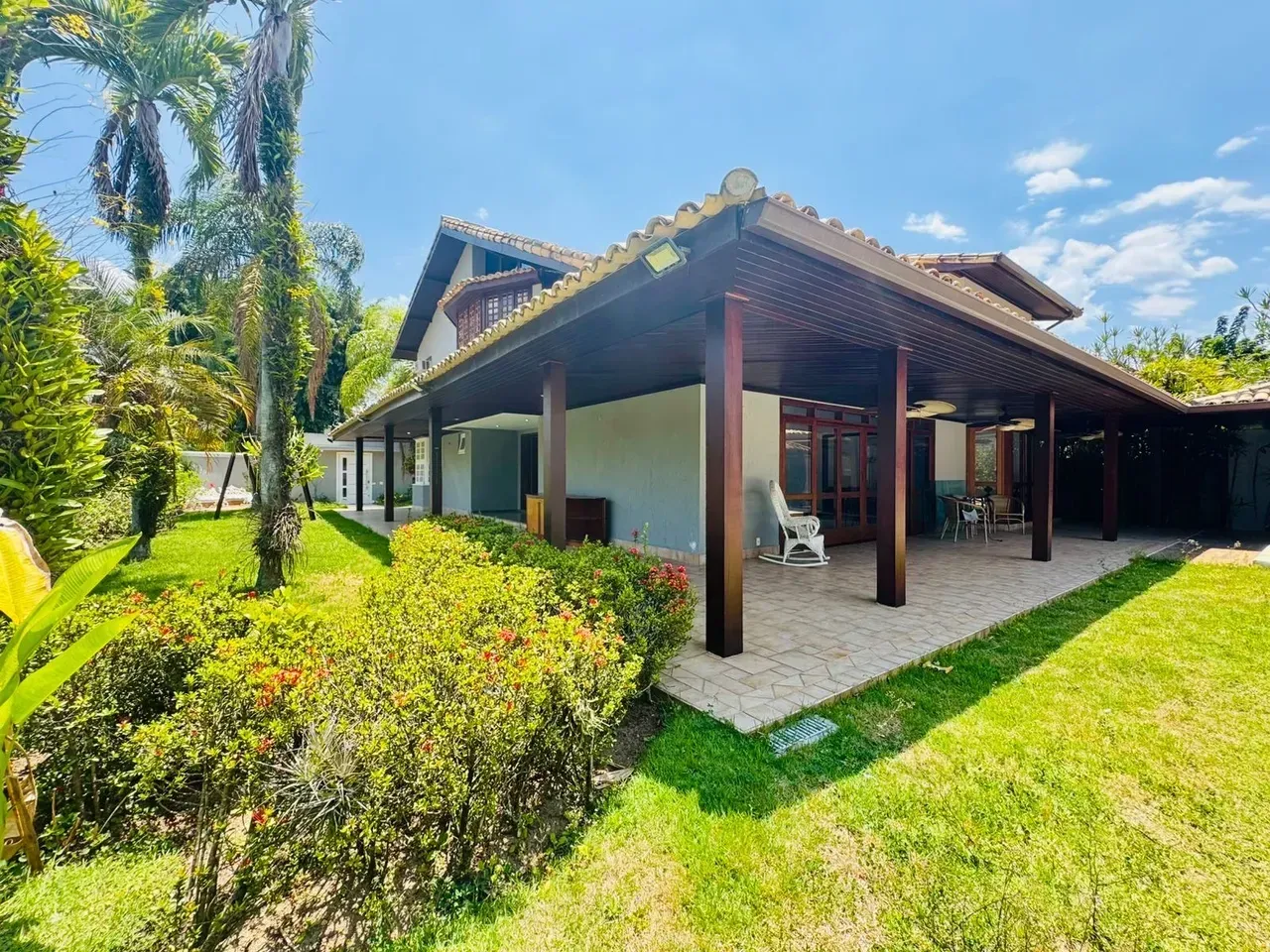House with 5 suites and an integrated kitchen — photo 6