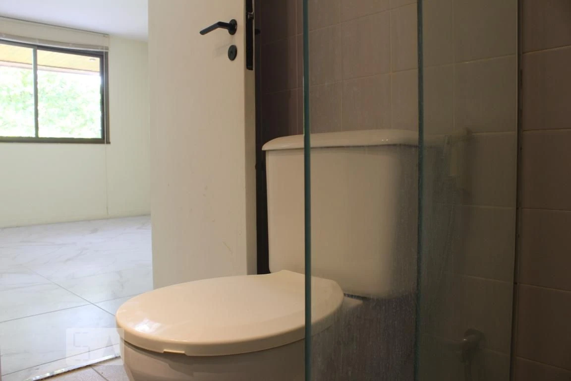 Apartamento sem mobília com 3 quartos e 2 banheiros — photo 25