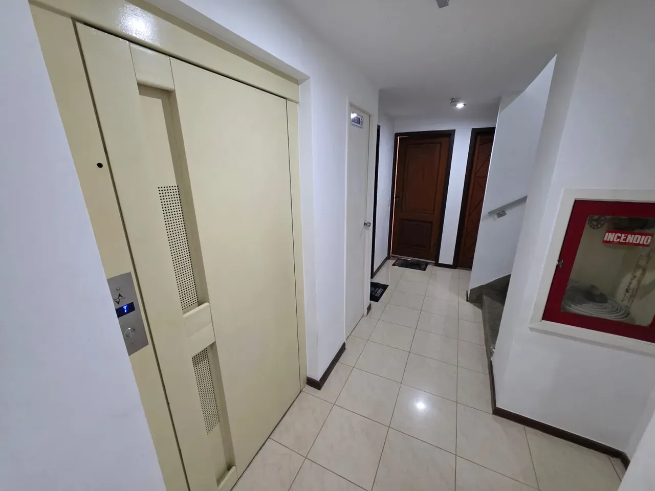 Рабочее место и 2 спальни: квартира 86 м² — photo 23