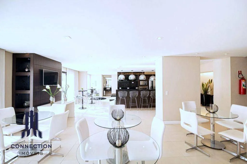 1-bedroom apartment with open-plan kitchen and 44 m² — photo 13