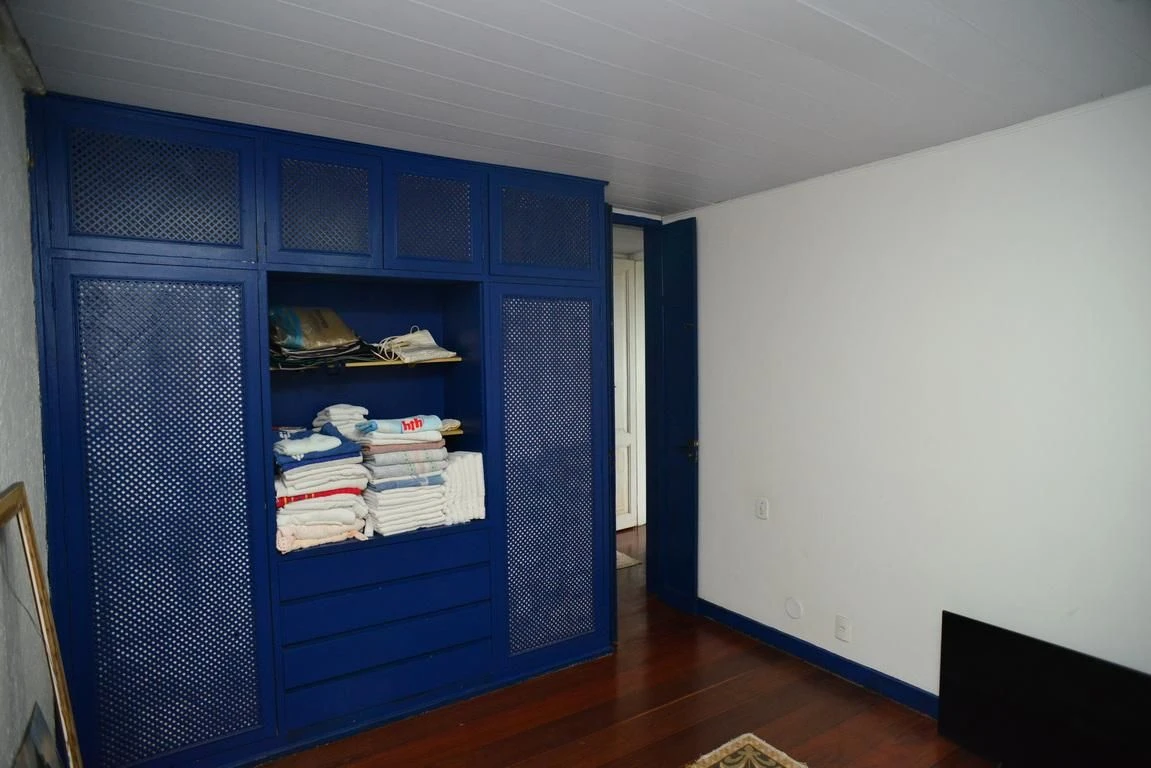 Furnished house, 700 m², with a jacuzzi — photo 73