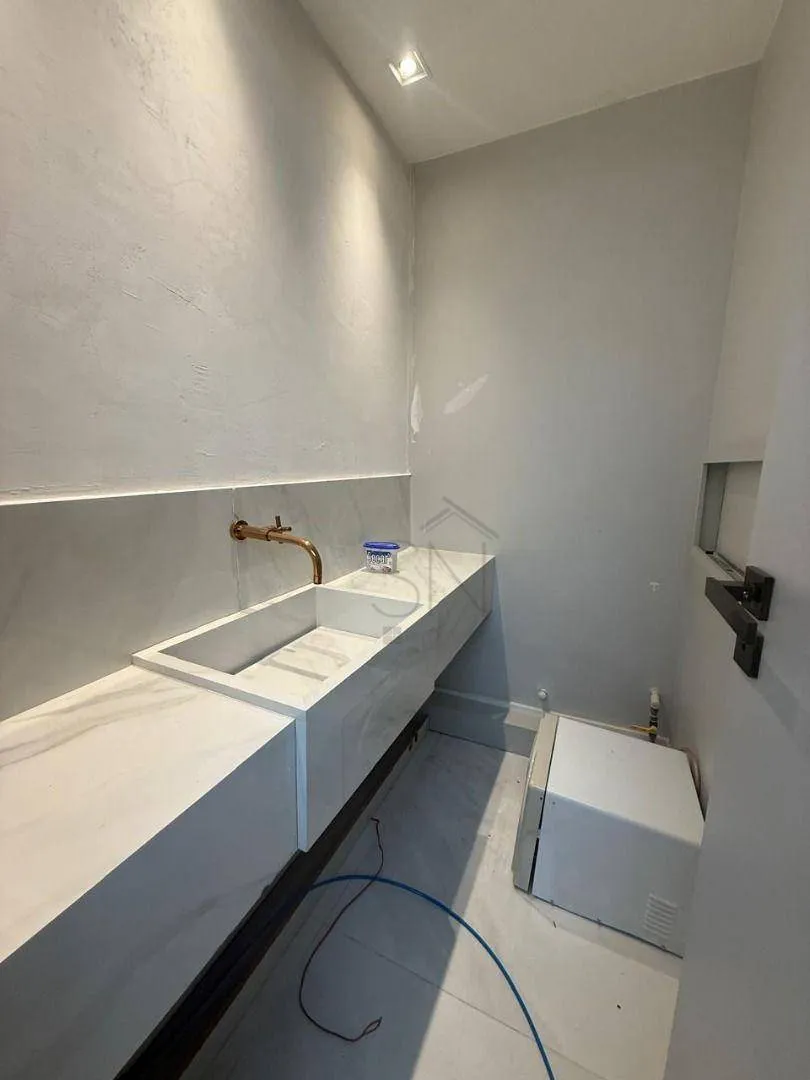Estúdio com 1 quarto e 2 banheiros, 48 m² e vista