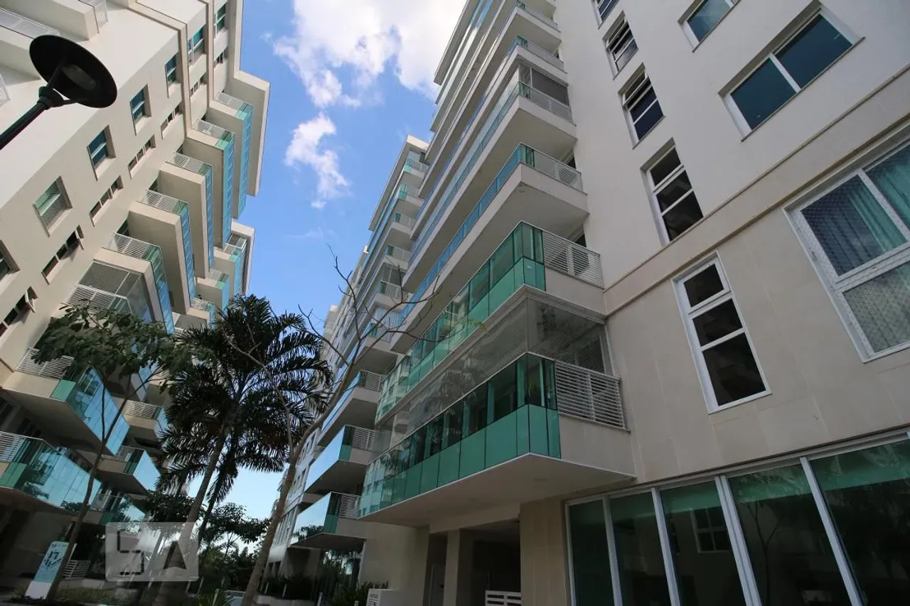 Furnished 93 m² apartment with 3 bedrooms and 1 parking — photo 20