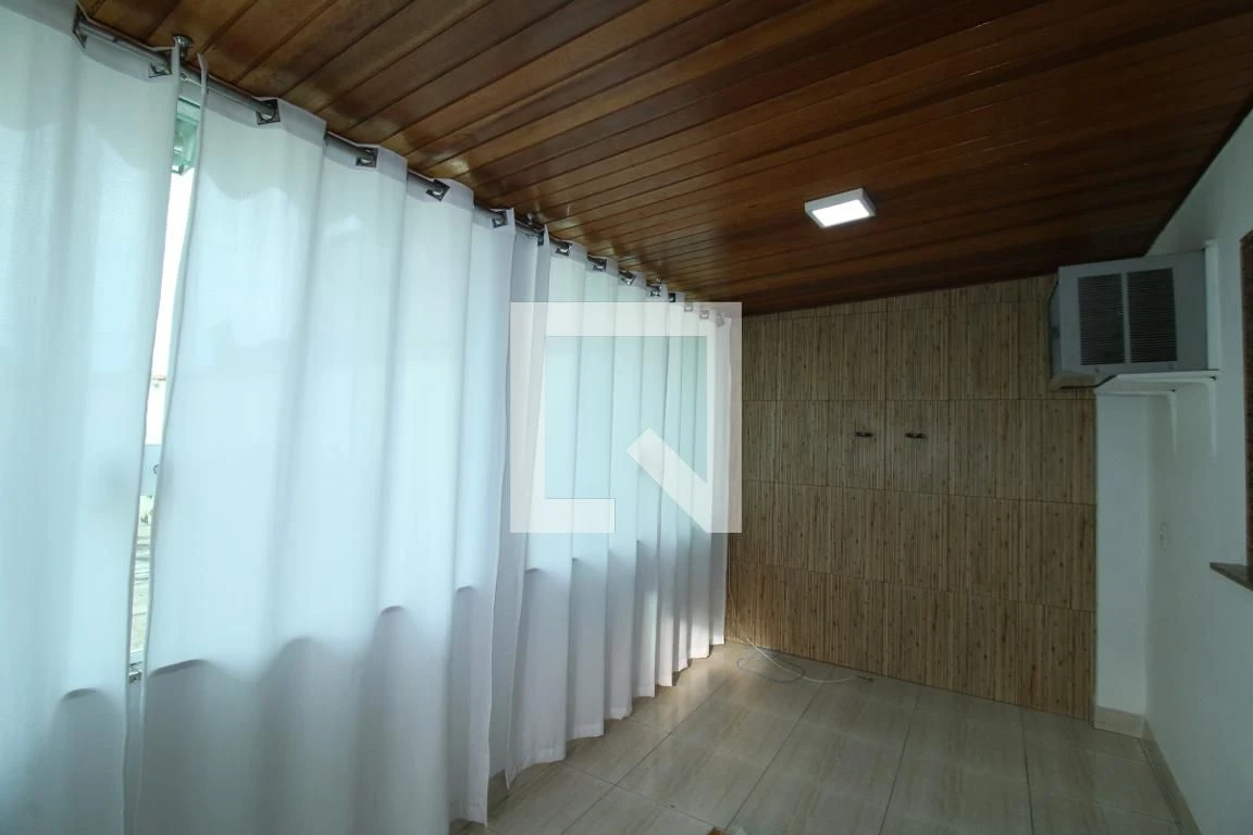Unfurnished house for rent with 4 bedrooms and private garden — photo 16