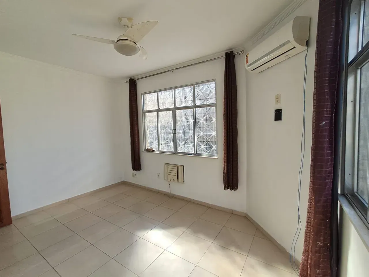 3-bedroom apartment with 2 bathrooms and one parking spot — photo 4