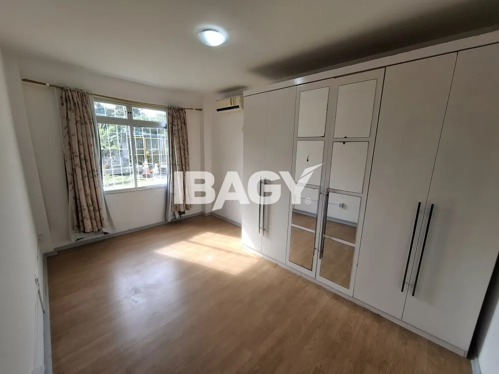 Затишна мебльована квартира з 2 спальнями 48 м² — photo 4