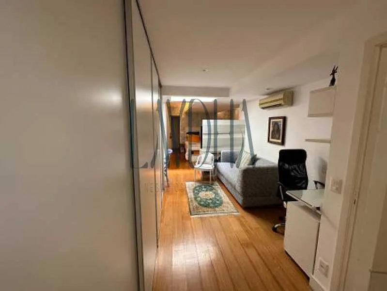 Furnished apartment with 4 bedrooms and 5 bathrooms — photo 14