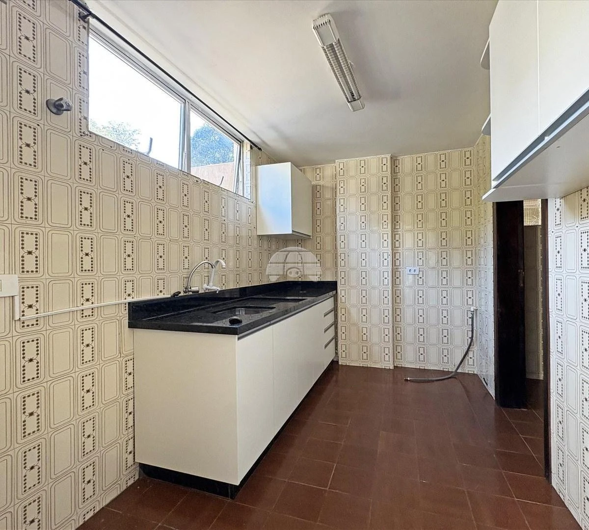 Apartamento de 122 m² com 3 dormitórios e 1 suíte