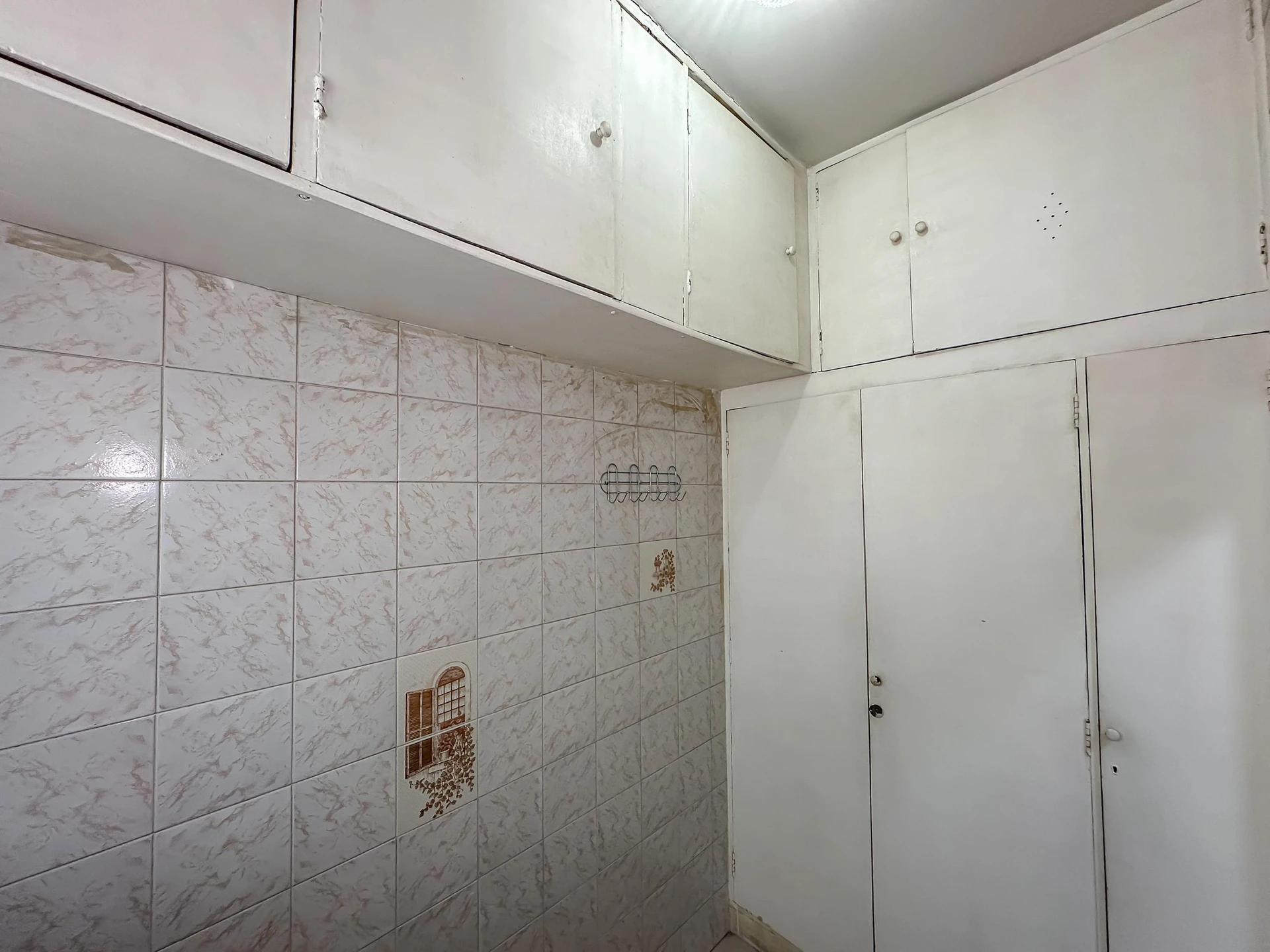 Washing machine in a 2-bedroom apartment, 80 m² — photo 32
