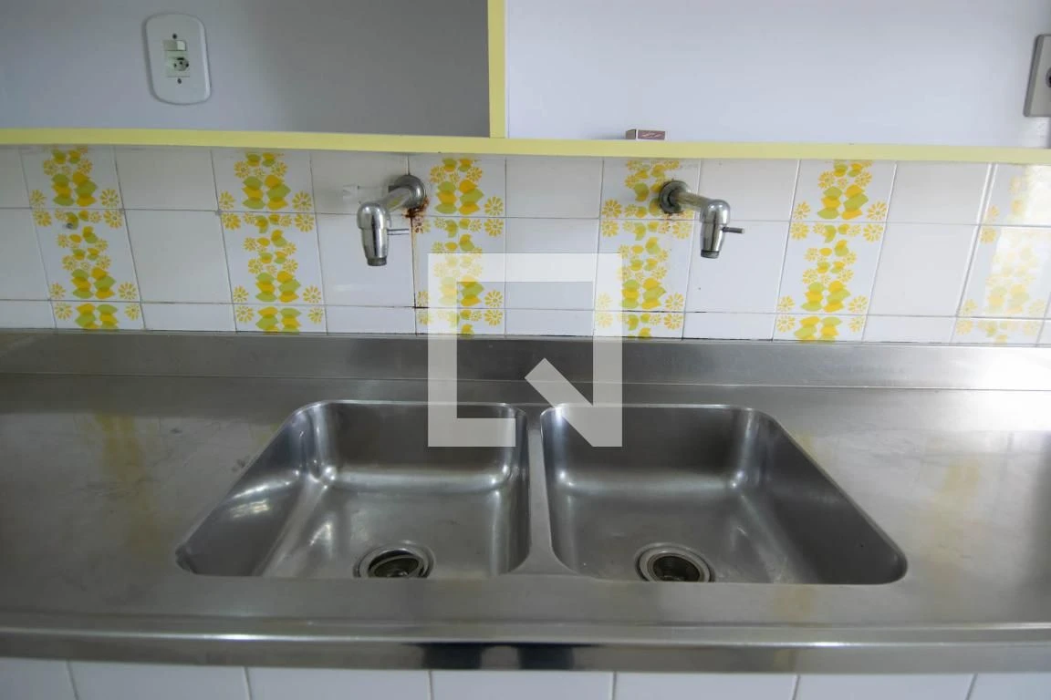 2-bedroom apartment with a jacuzzi in Rio de Janeiro — photo 25