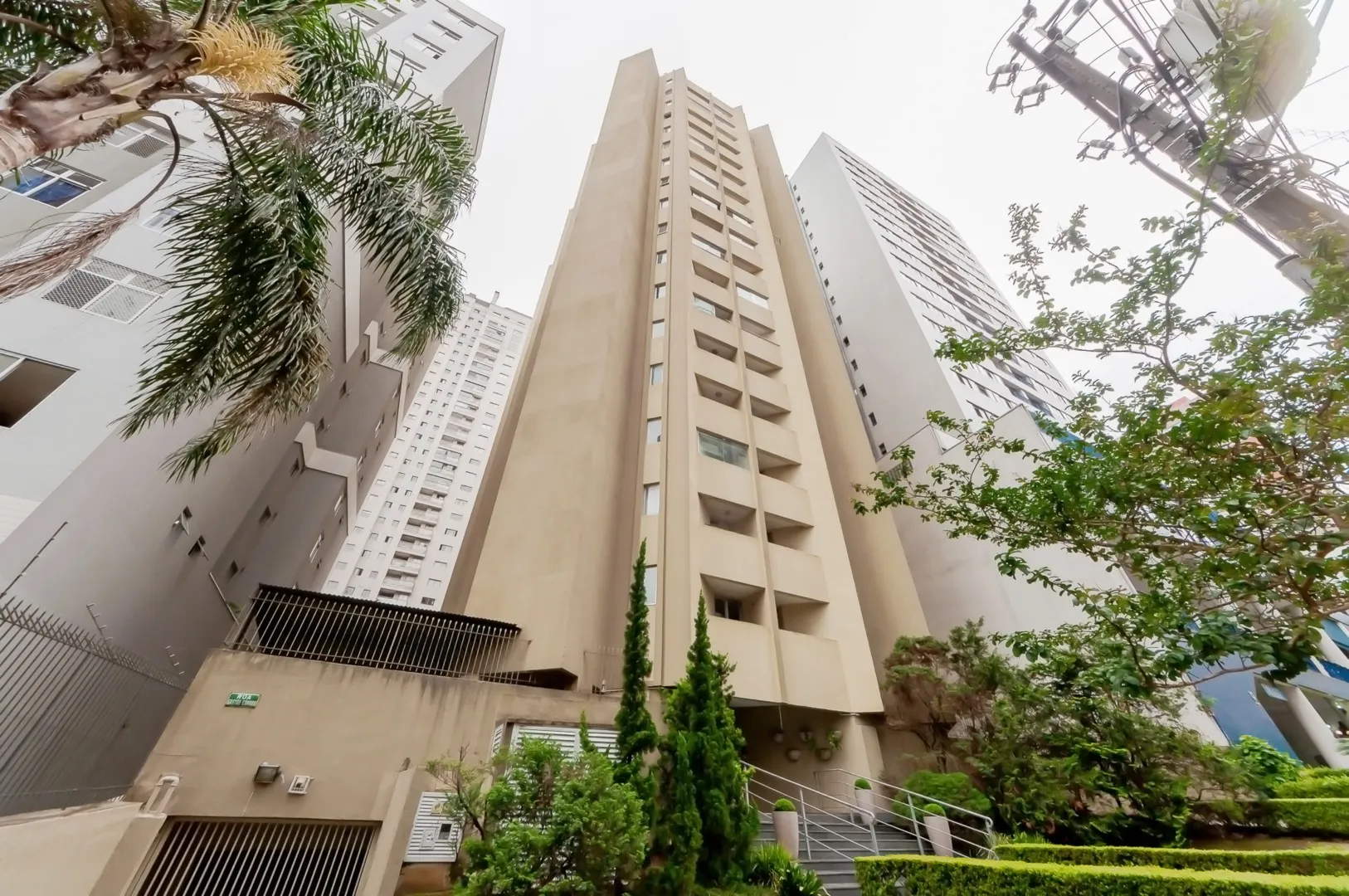 1-bedroom apartment with a balcony and 37 m² — photo 24