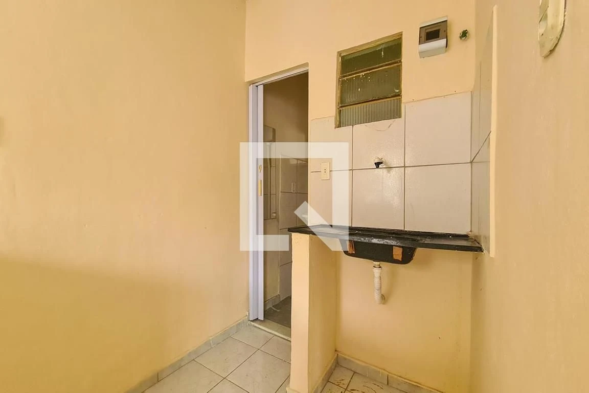 House with a gas water heater and 1 bedroom — photo 11