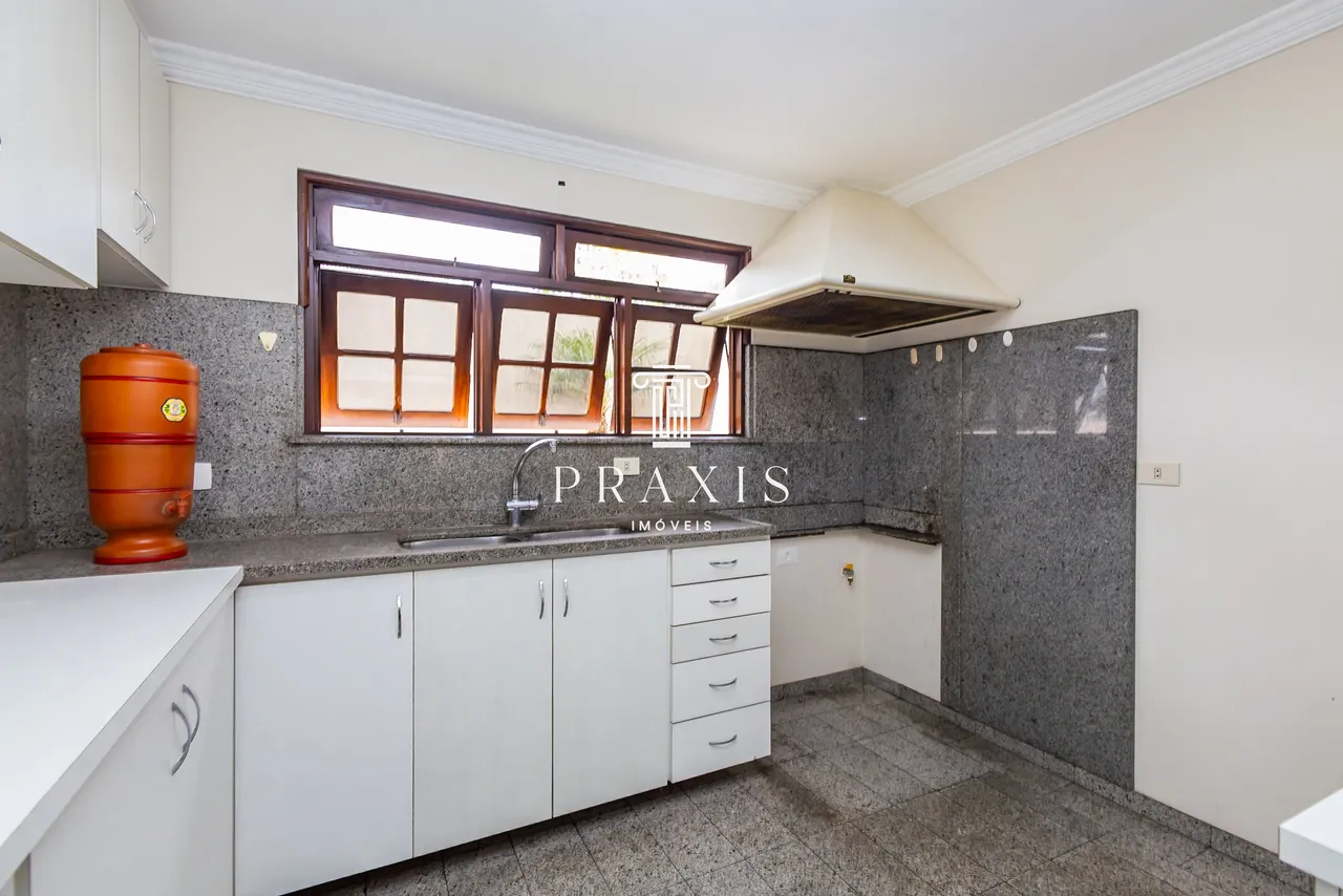 5-bedroom house with 207 m² and 2 parking spots — photo 16