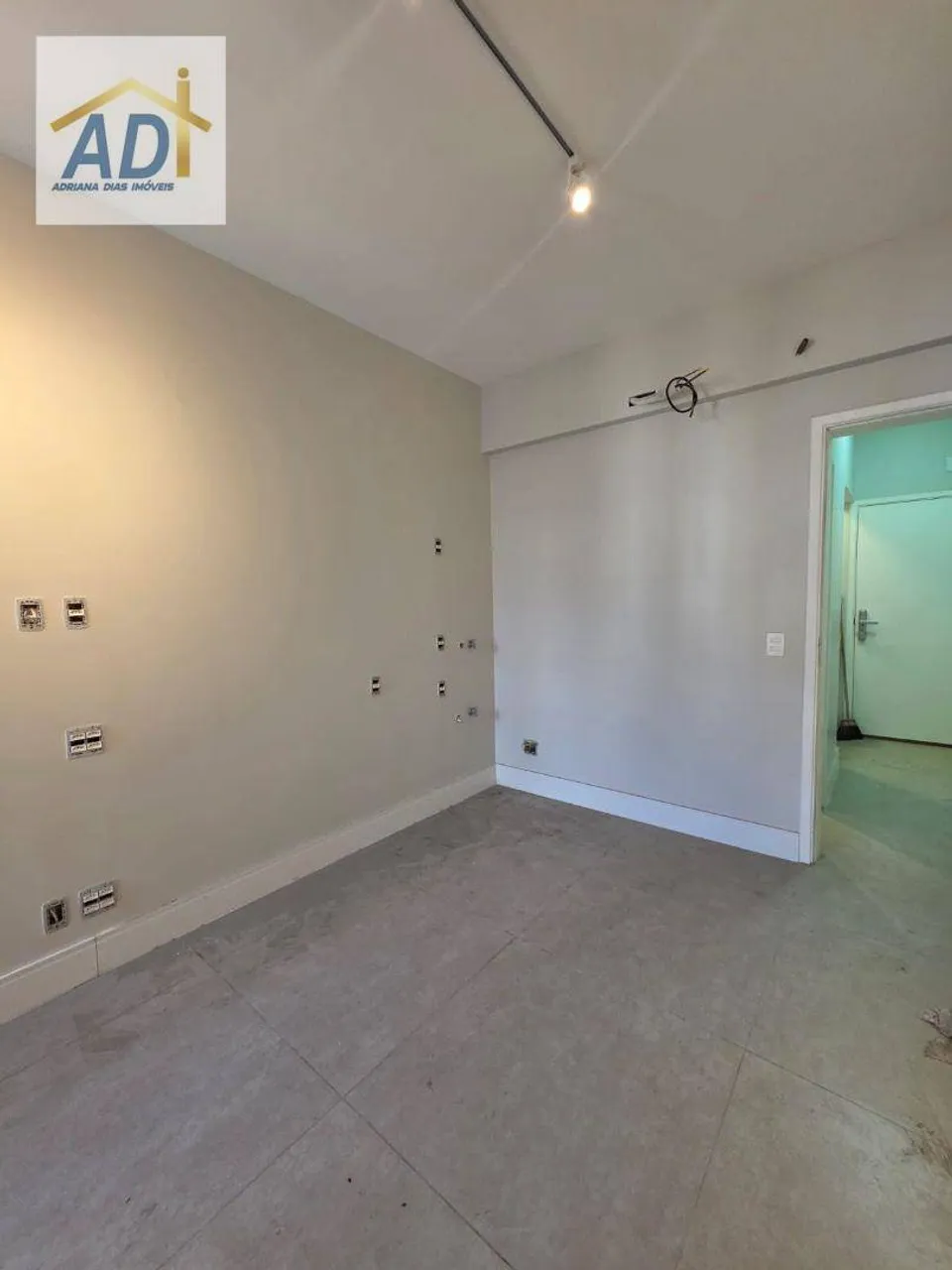 Apartamento compacto com 1 dormitório e cantinho de cozinha — photo 10
