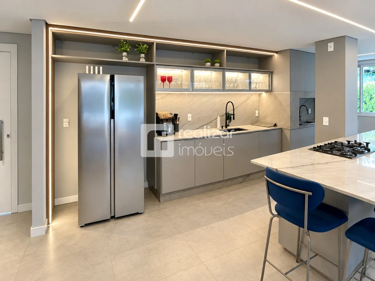 Apartment, 200 m², with a water view — photo 41