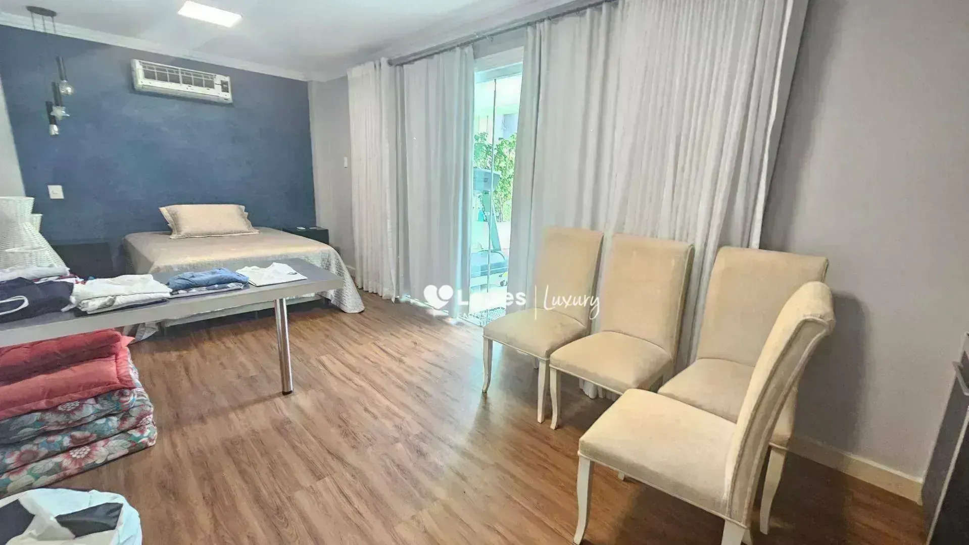 Furnished house with 6 en-suite suites and a private pool — photo 57