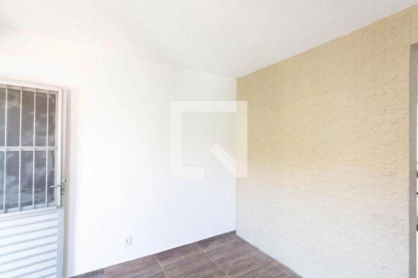 Home office in a 2-bedroom apartment, 32 m² — photo 24