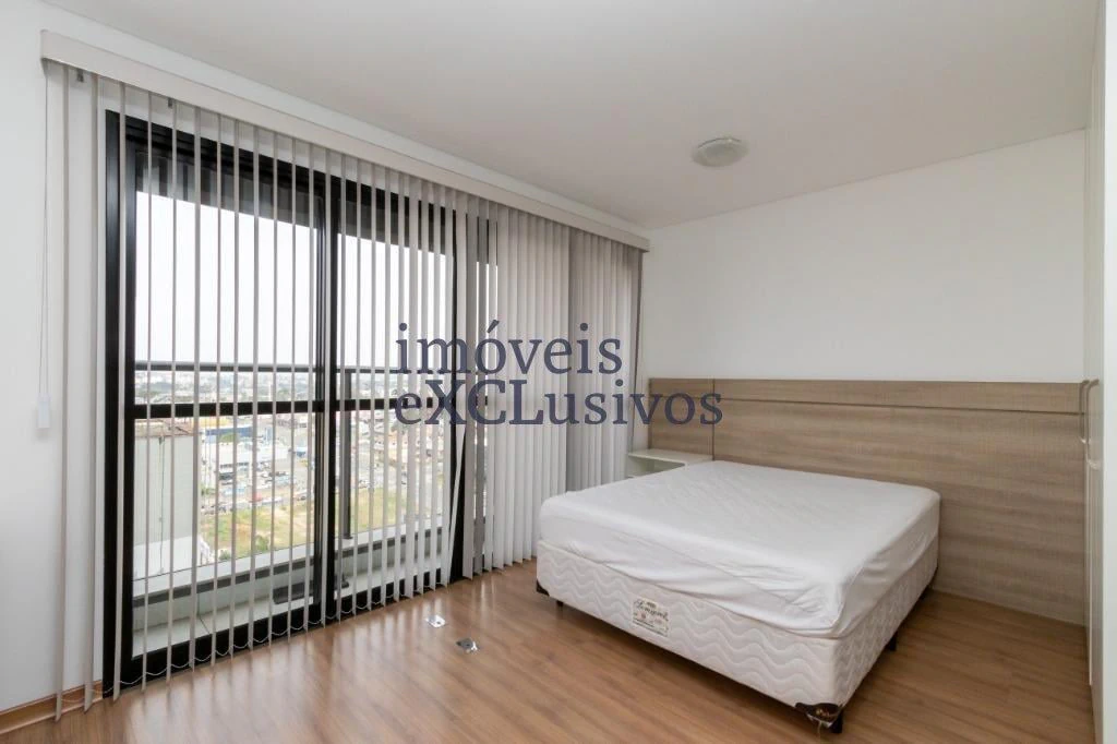 One-bedroom apartment with a private pool in Curitiba — photo 14