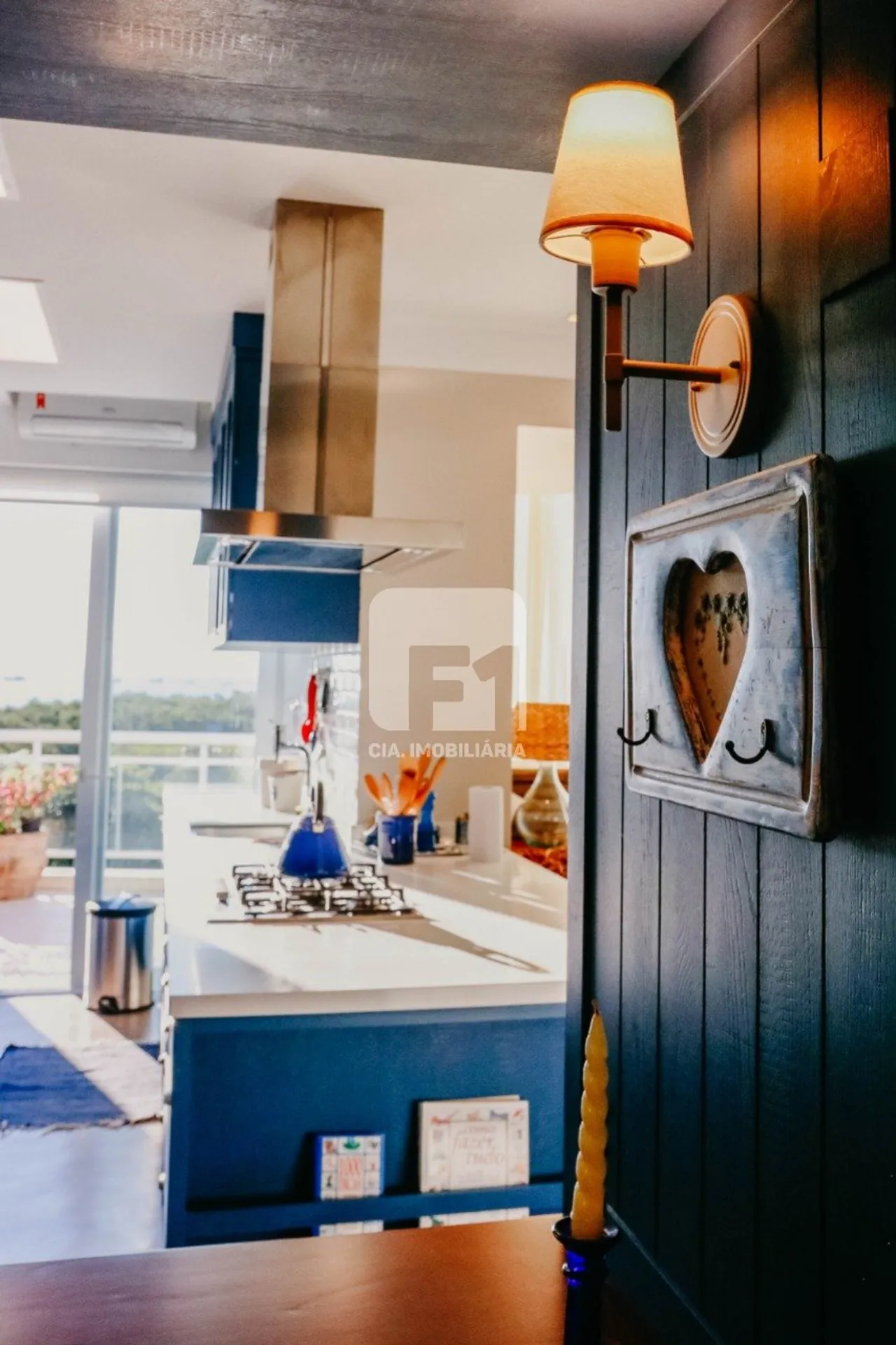 3-bedroom apartment with a private pool in Florianópolis — photo 23