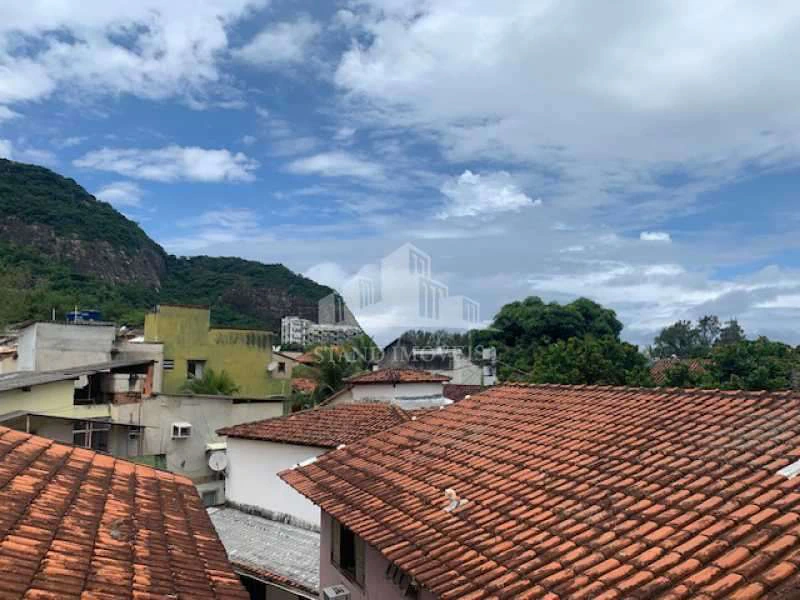 Casa de rua com 3 quartos e cozinha aberta a gás — photo 10