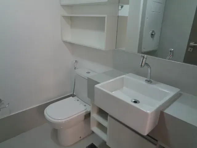 Apartamento mobiliado de 2 quartos em condomínio com piscina — photo 7