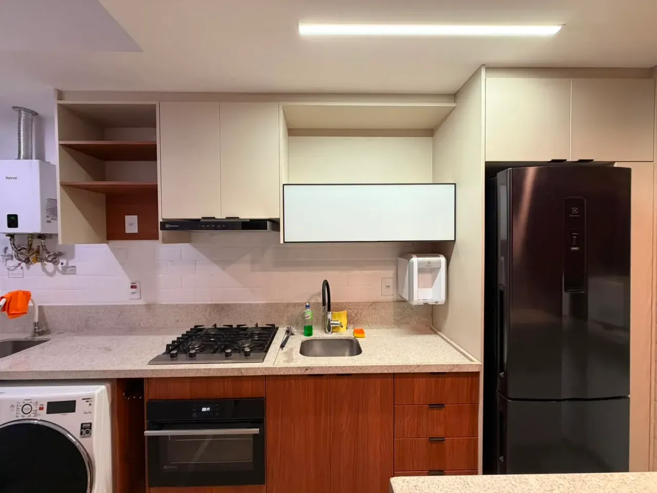 Home office in a one-bedroom apartment, 65 m² — photo 8