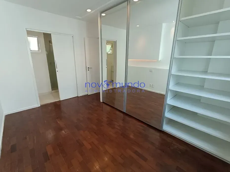 3-bedroom apartment with 4 bathrooms and 2 parking spaces — photo 3