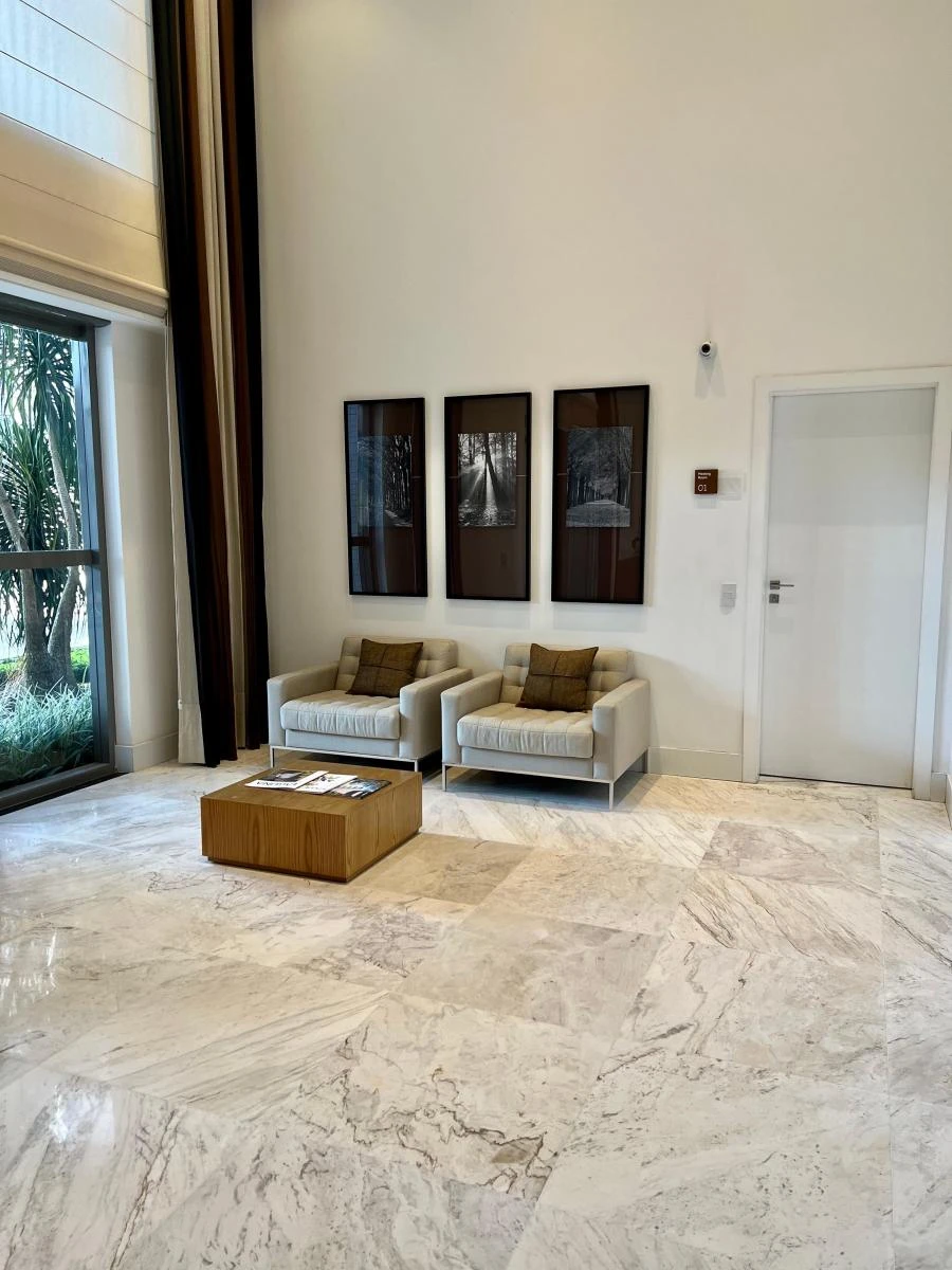 Apartamento de 190 m² con 3 dormitorios y ventanales amplios — photo 28