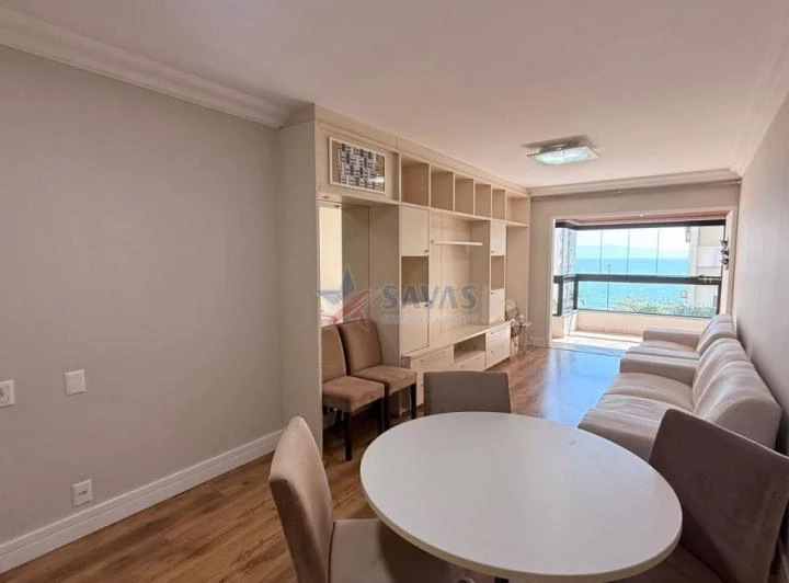 Apartamento de 3 dormitorios con suite y balcón — photo 8