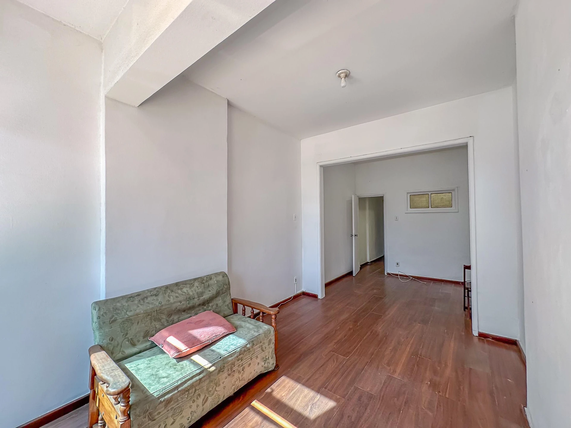 Estudio para alquiler con 1 dormitorio y 1 baño — photo 24