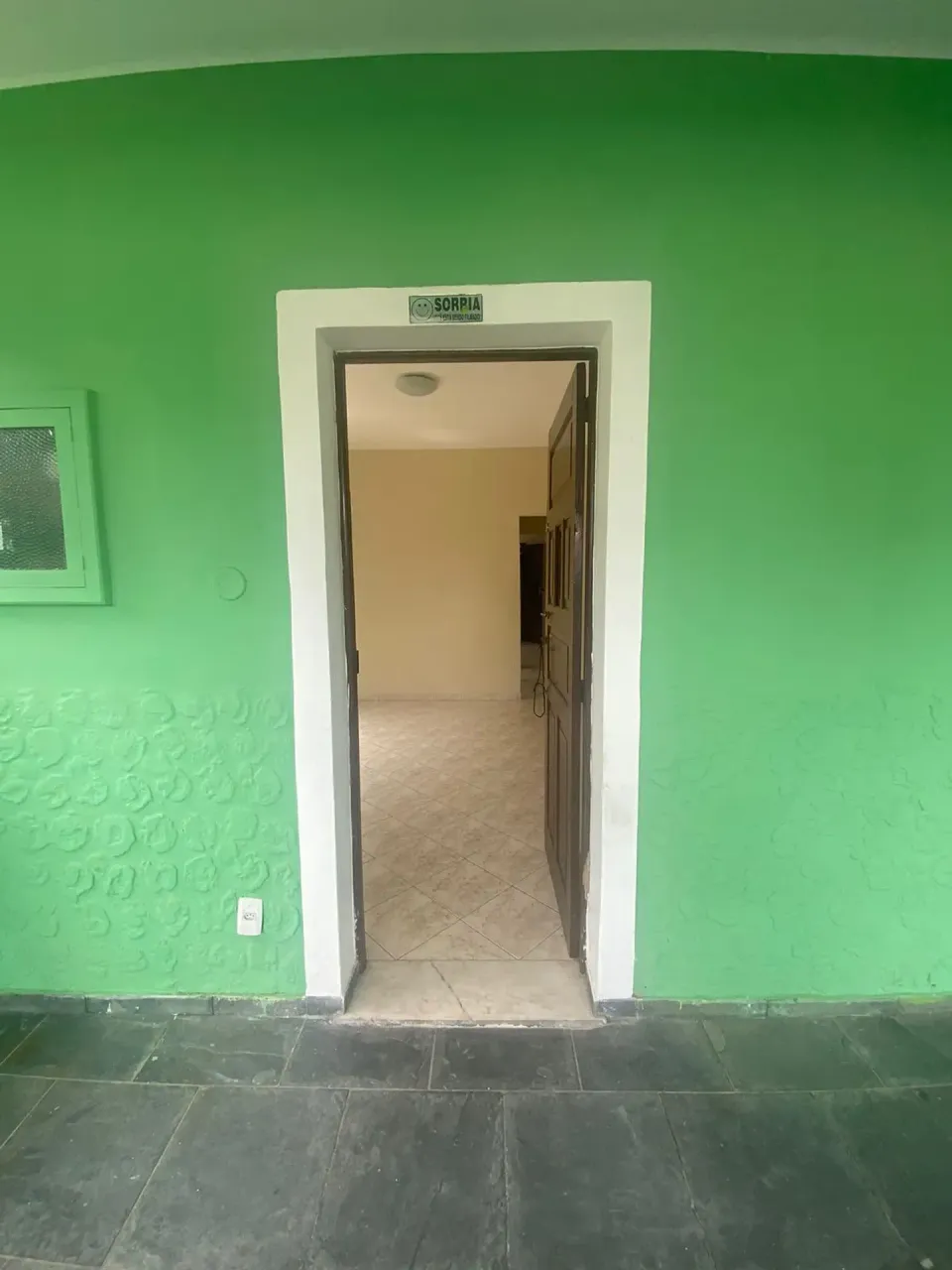 Casa sin muebles con 2 dormitorios y balcón — photo 9