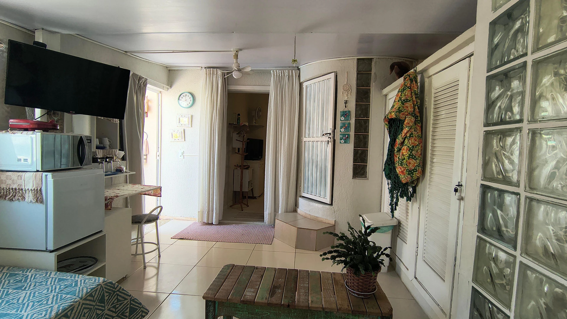 Apartamento mobiliado com mesa de trabalho e 4 quartos — photo 51