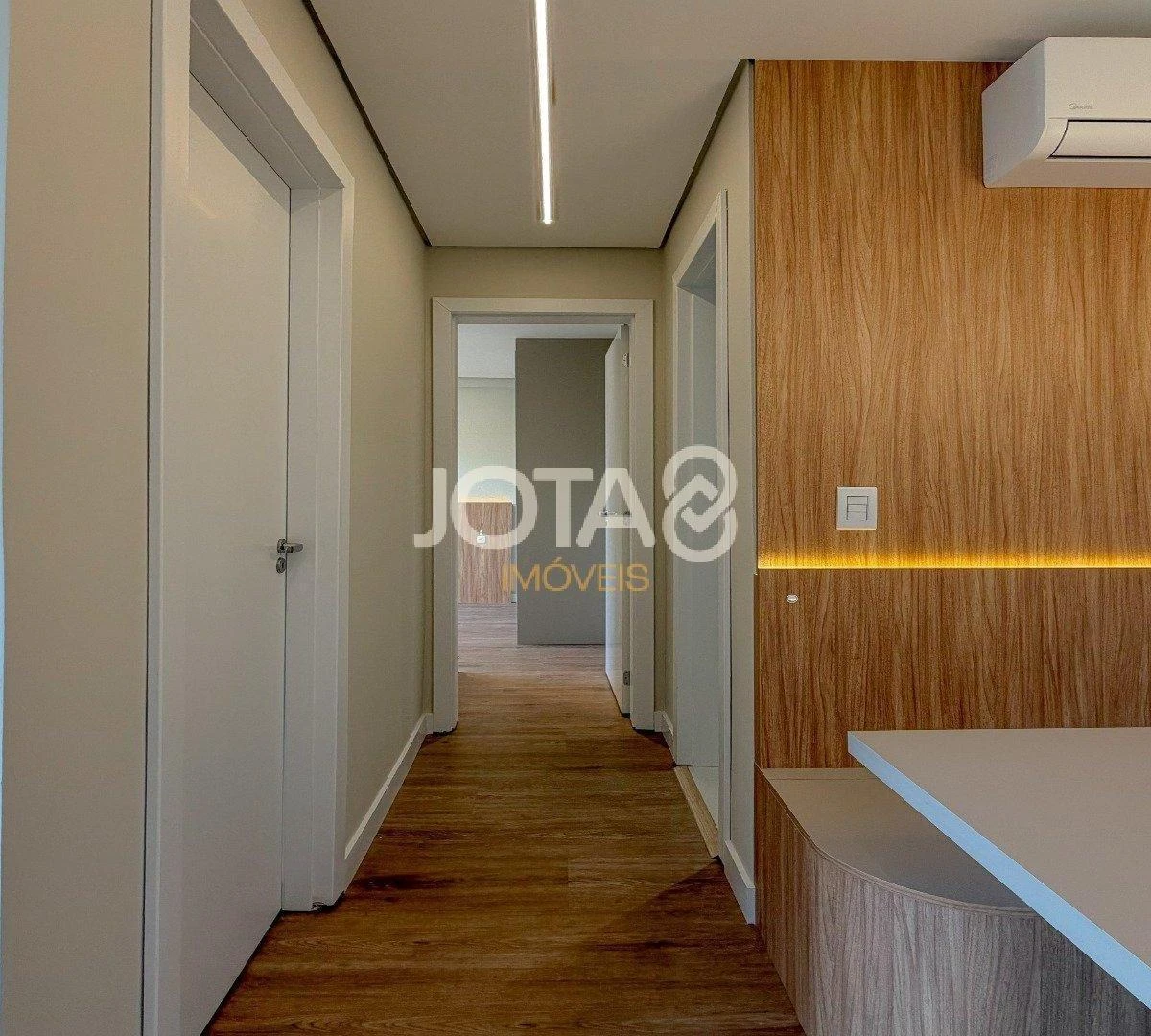 Furnished apartment with 1 parking spot and open-plan kitchen — photo 21