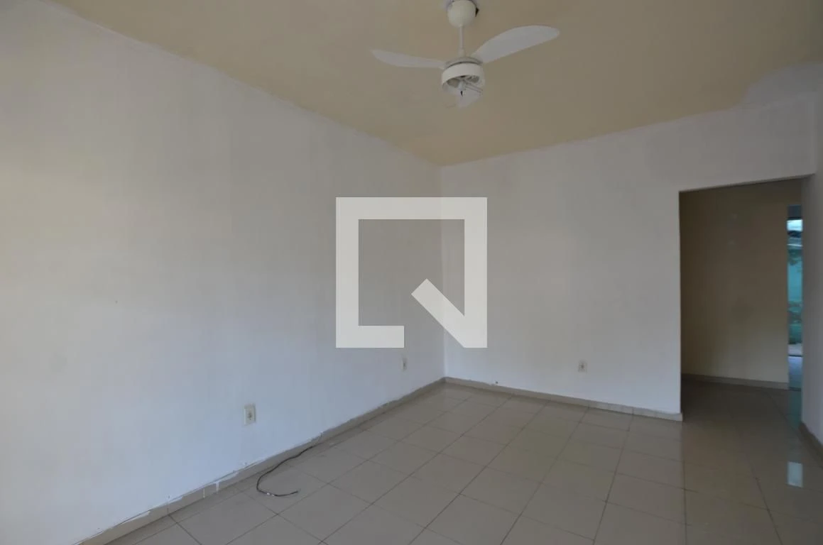 Rental apartment with 2 bedrooms and a balcony — photo 9