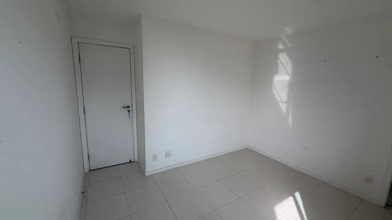 157 m² apartment with 4 bedrooms, 3 baths, balcony — photo 34