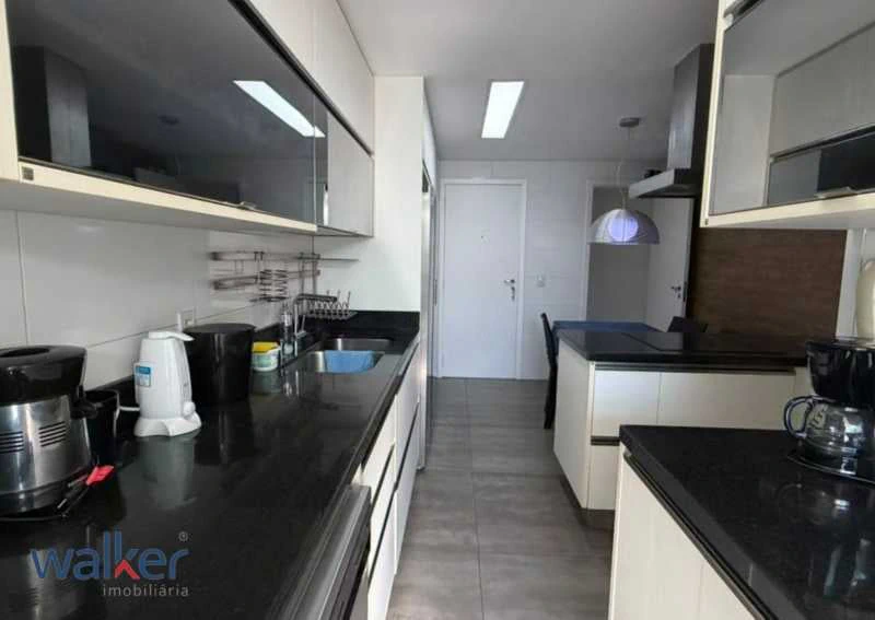 Furnished 4-bedroom penthouse with 239 m² and 2 parking — photo 20